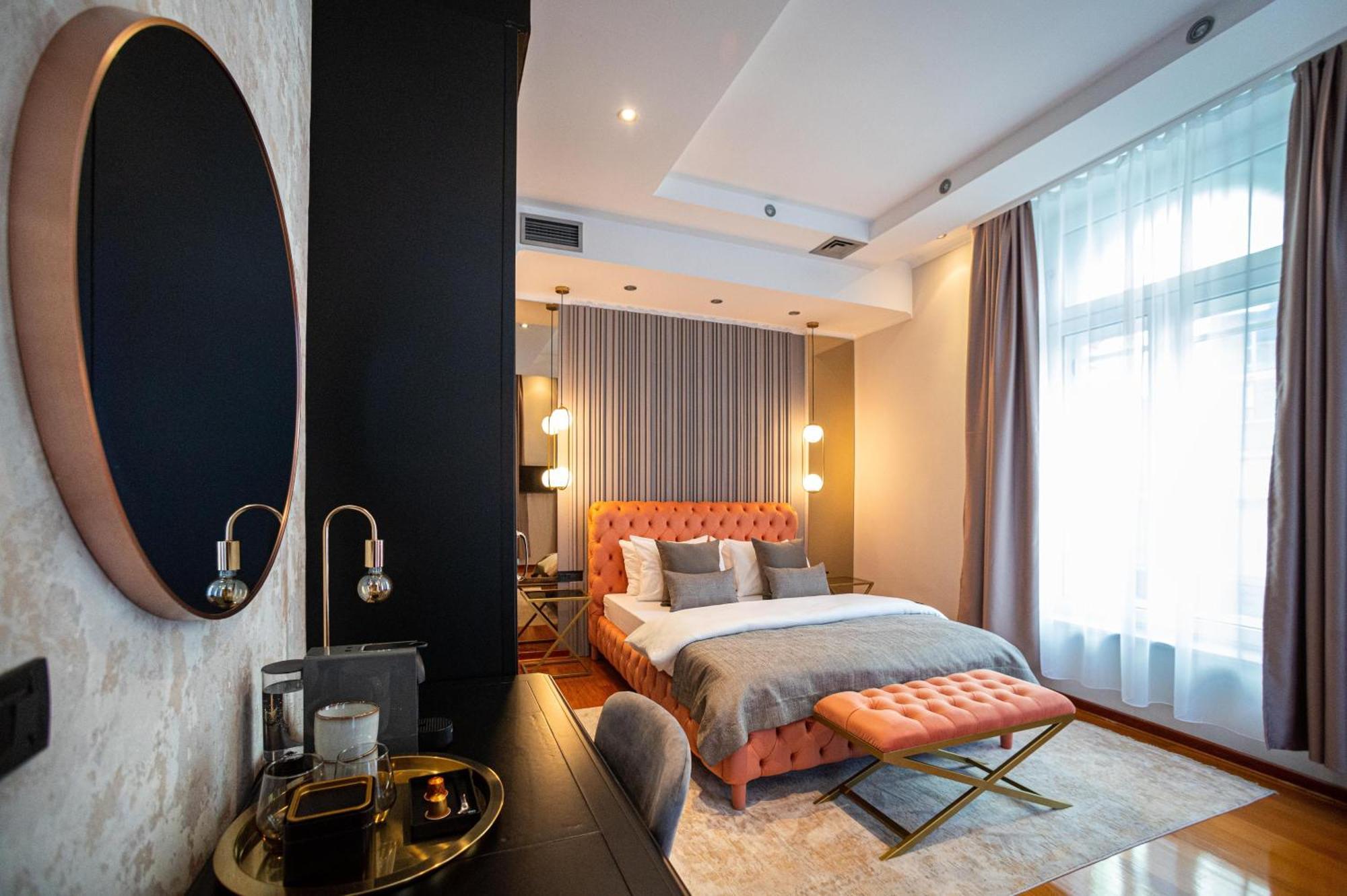 Natali Luxury Suites Belgrado Quarto foto