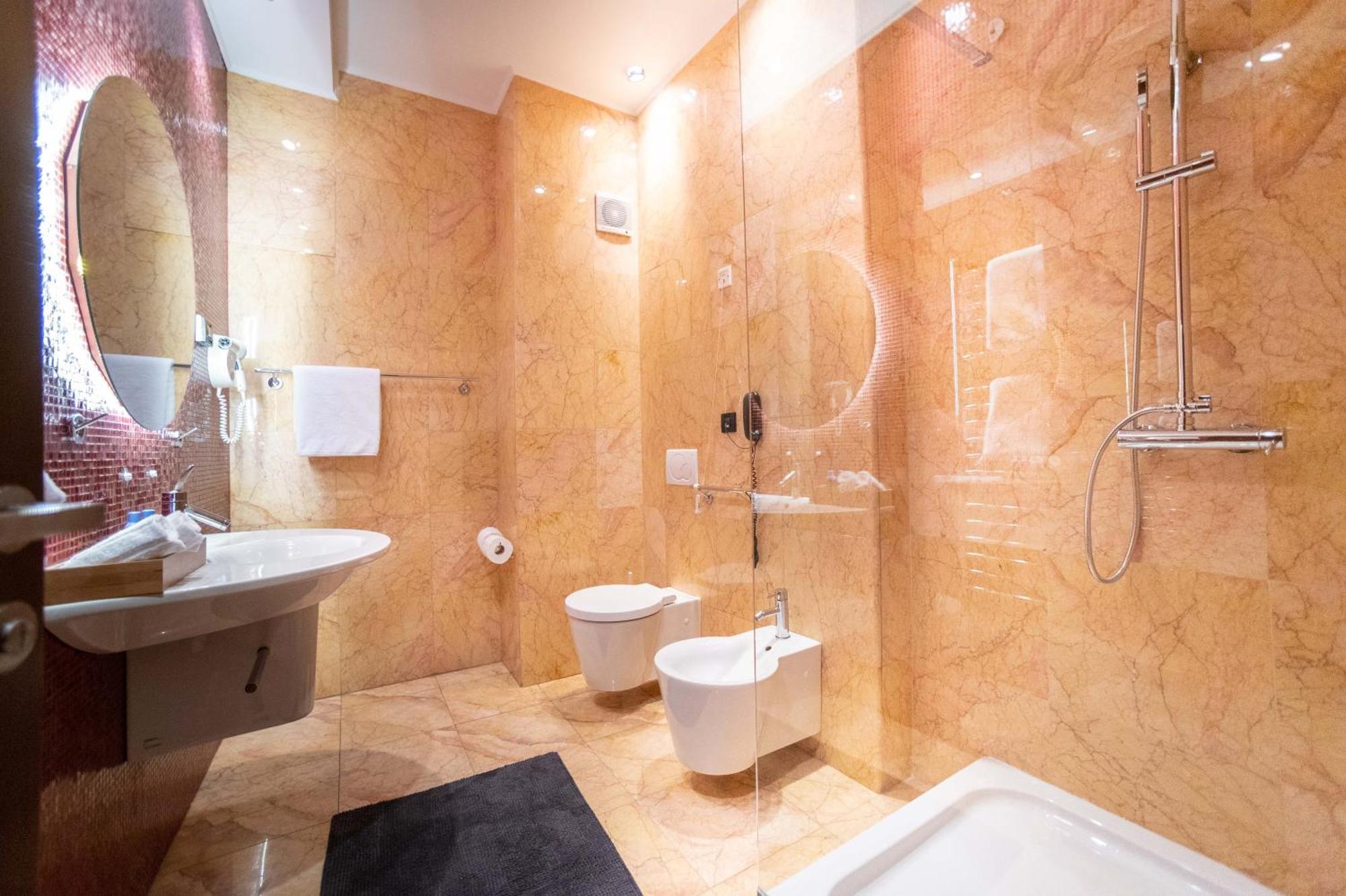 Natali Luxury Suites Belgrado Exterior foto